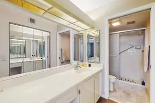 10352 E Clairmont Cir, Fort Lauderdale, FL 33321 - Photo 23