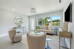 324 NE 28th St, Wilton Manors, FL 33334 - Photo 3