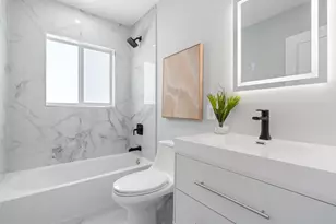 324 NE 28th St, Wilton Manors, FL 33334 - Photo 17