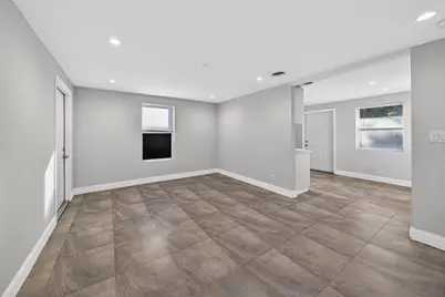 2009 NW 21st Avenue, Fort Lauderdale, FL 33311 - Photo 15