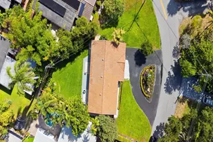 332 NE 29th St, Wilton Manors, FL 33334 - Photo 3