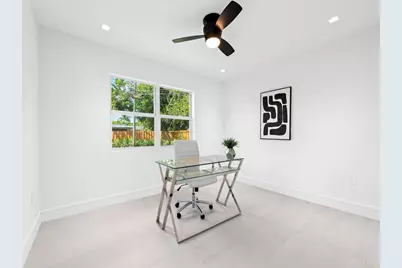 332 NE 29th Street, Wilton Manors, FL 33334 - Photo 19