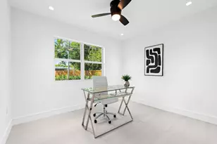 332 NE 29th St, Wilton Manors, FL 33334 - Photo 19