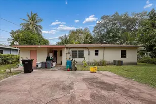 13370 NE 5th Ave, North Miami, FL 33161 - Photo 11