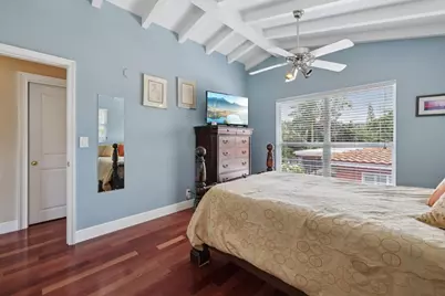 1709 NE 28th Drive, Oakland Park, FL 33334 - Photo 23