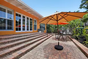 1709 NE 28th Dr, Wilton Manors, FL 33334 - Photo 37