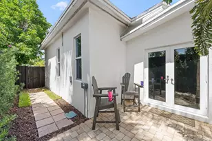 812 NW 26th St, Wilton Manors, FL 33311 - Photo 23