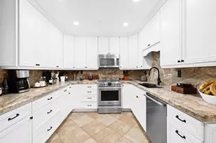 812 NW 26th St, Wilton Manors, FL 33311 - Photo 11