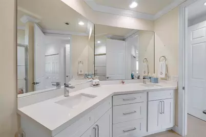 7940 Exeter Circle #201, Tamarac, FL 33321 - Photo 25