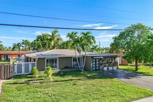 1736 NW 38th St, Oakland Park, FL 33309 - Photo 73