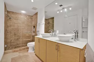 315 NE 3rd Ave, Fort Lauderdale, FL 33301 - Photo 15