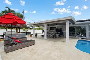 2228 SE 10th St, Pompano Beach, FL 33062 - Photo 35