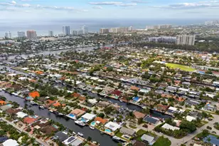 2228 SE 10th St, Pompano Beach, FL 33062 - Photo 25