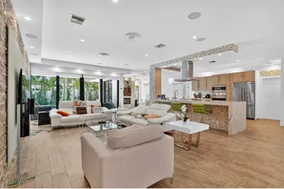 2460 NE 36th Street, Fort Lauderdale, FL 33308 - Photo 9