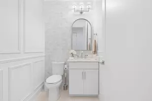 2306 NE 12th Ct, Fort Lauderdale, FL 33304 - Photo 33