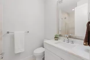 2306 NE 12th Ct, Fort Lauderdale, FL 33304 - Photo 47