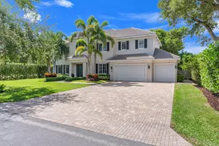 2306 NE 12th Ct, Fort Lauderdale, FL 33304 - Photo 3