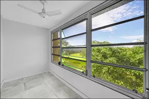 9761 Sunrise Lakes Blvd, Sunrise, FL 33322 - Photo 13