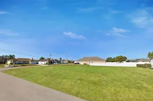2101 SW 25th Terr Cape, Cape Coral, FL 33914 - Photo 1