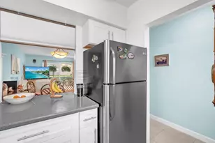 2131 NE 42nd Ct, Pompano Beach, FL 33064 - Photo 17