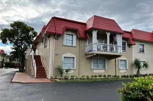 411 SE 8th St, Deerfield Beach, FL 33441 - Photo 11