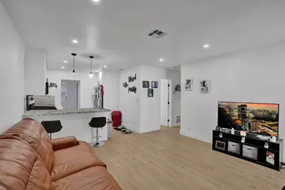 209 NE 9th Street, Pompano Beach, FL 33060 - Photo 3