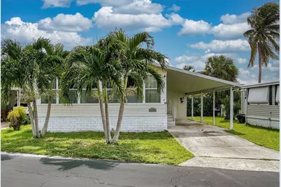 809 Putter Place, Pompano Beach, FL 33069 - Photo 3