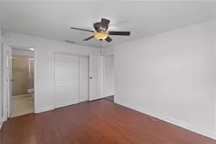 8470 NW 28th St, Sunrise, FL 33322 - Photo 15