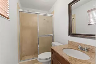 8470 NW 28th St, Sunrise, FL 33322 - Photo 13