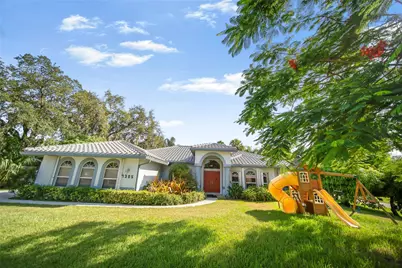 7305 E Elyse Circle, Port Saint Lucie, FL 34952 - Photo 5