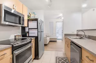 533 NE 3rd Ave, Fort Lauderdale, FL 33301 - Photo 9