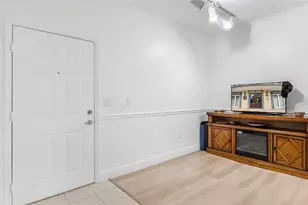 533 NE 3rd Ave, Fort Lauderdale, FL 33301 - Photo 5