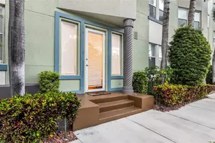 533 NE 3rd Ave, Fort Lauderdale, FL 33301 - Photo 1