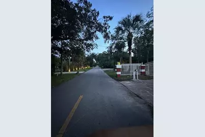 5800 Pinetree Road, Parkland, FL 33067 - Photo 31