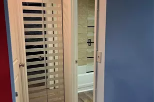 9601 Sunrise Lakes Blvd, Sunrise, FL 33322 - Photo 21