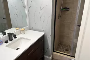 9601 Sunrise Lakes Blvd, Sunrise, FL 33322 - Photo 7