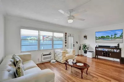 342 Brighton #I, Boca Raton, FL 33434 - Photo 1