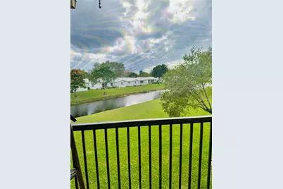 8142 NW 17th Manor #VA2R, Plantation, FL 33322 - Photo 5