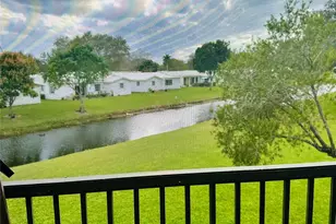 8142 NW 17th Manor, Plantation, FL 33322 - Photo 5