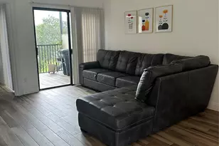 8142 NW 17th Manor, Plantation, FL 33322 - Photo 7