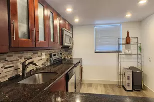 3241 Holiday Springs Blvd, Margate, FL 33063 - Photo 5