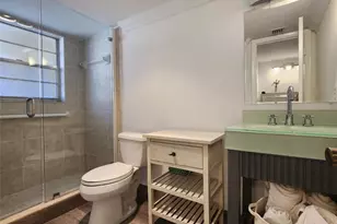 3241 Holiday Springs Blvd, Margate, FL 33063 - Photo 13