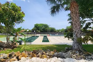 3241 Holiday Springs Blvd, Margate, FL 33063 - Photo 23