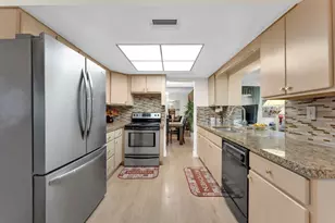 4920 NW 55th St, Tamarac, FL 33319 - Photo 11