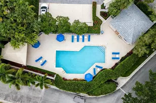 8 Governors Ct, Palm Beach Gardens, FL 33418 - Photo 37