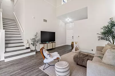 8 Governors Court, Palm Beach Gardens, FL 33418 - Photo 9