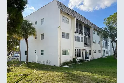 8200 Sunrise Lakes Boulevard #212, Sunrise, FL 33322 - Photo 7