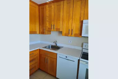 7500 NW 5th Place #201, Margate, FL 33063 - Photo 3