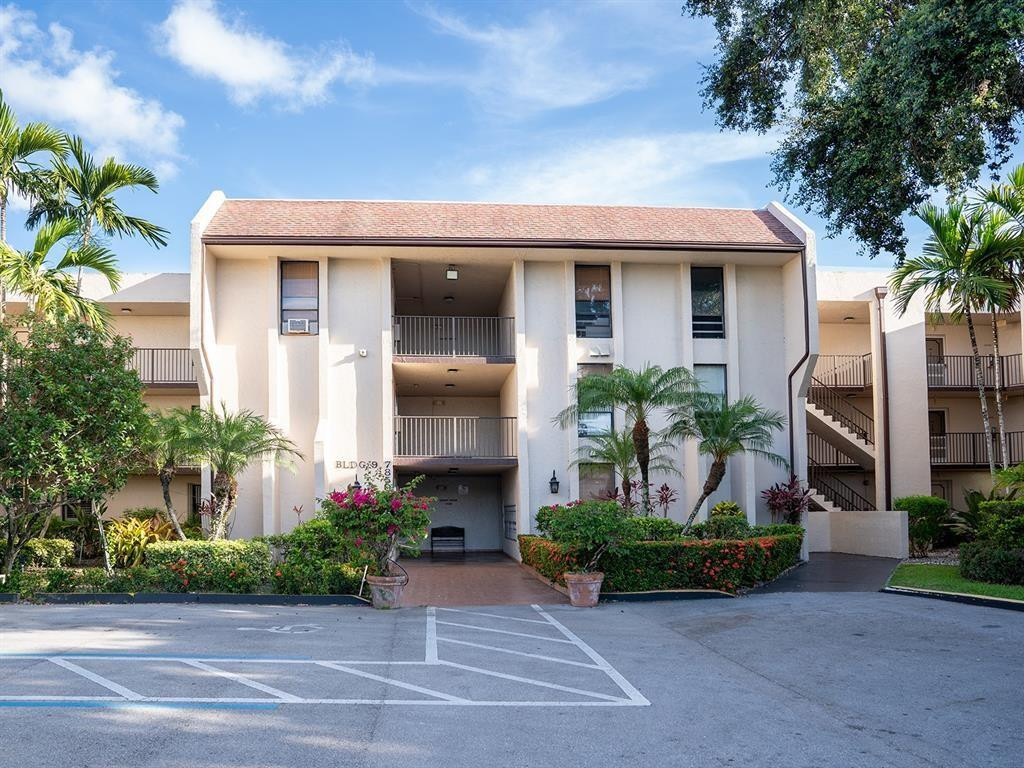 7850 W McNab Rd #301 main architectural view