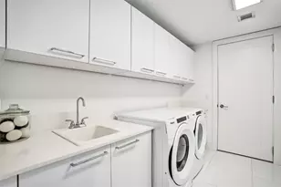 100 E Las Olas Blvd, Fort Lauderdale, FL 33301 - Photo 31